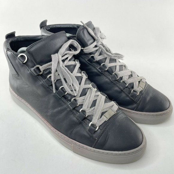 balenciaga arena low black mens